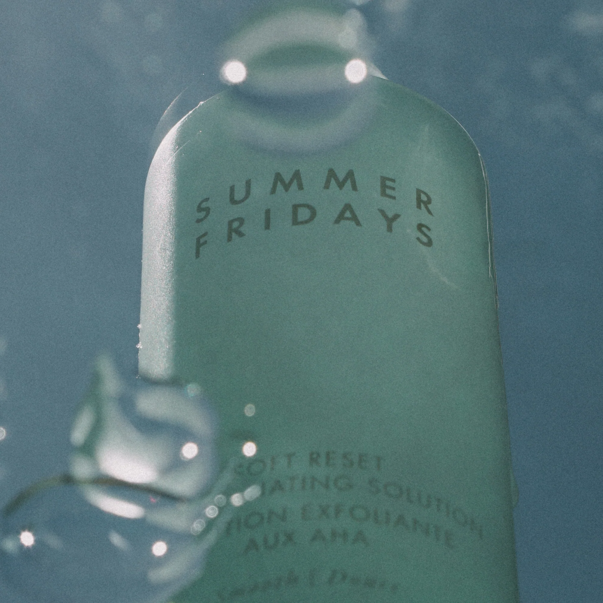 Soft Reset AHA Exfoliating Solution with Lactic and Glycolic Acid - Image 4